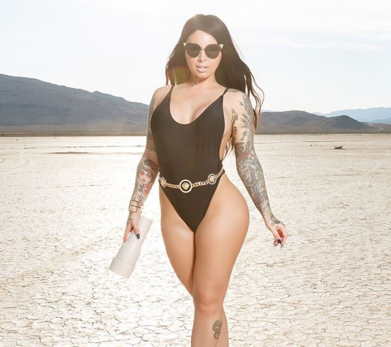 Fleshlight Christy Mack Female Pornstar Replicas | ISRAEL KF9738052